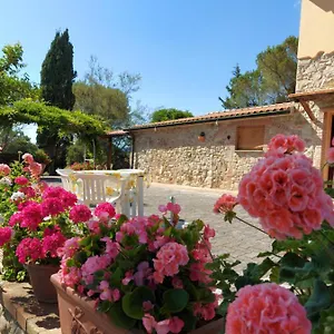https://mezzo-poggio.it-tuscanyhotel.com