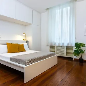 https://3-bedrooms-design-apartment-in-sempione.it-lombardy.com